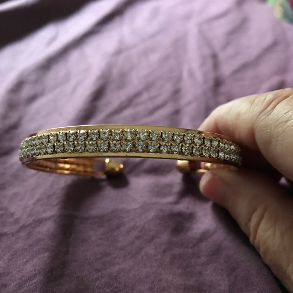 Sterling silver/cubic zirconia jewelry - Picture 3 of 5